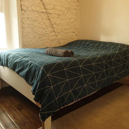 Mezzanine Studio Apartment London Exterior photo