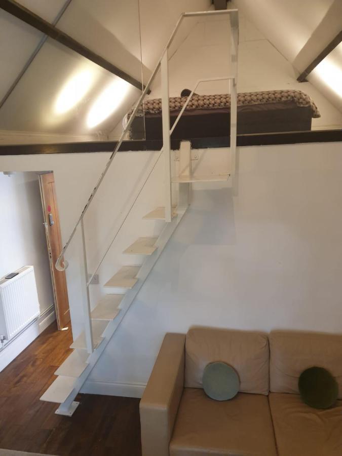 Mezzanine Studio Apartment London Exterior photo